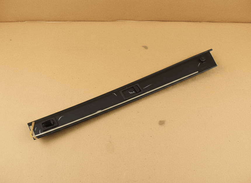 04-10 Sienna OEM Genuine Driver Side Sliding Door Window Garnish
