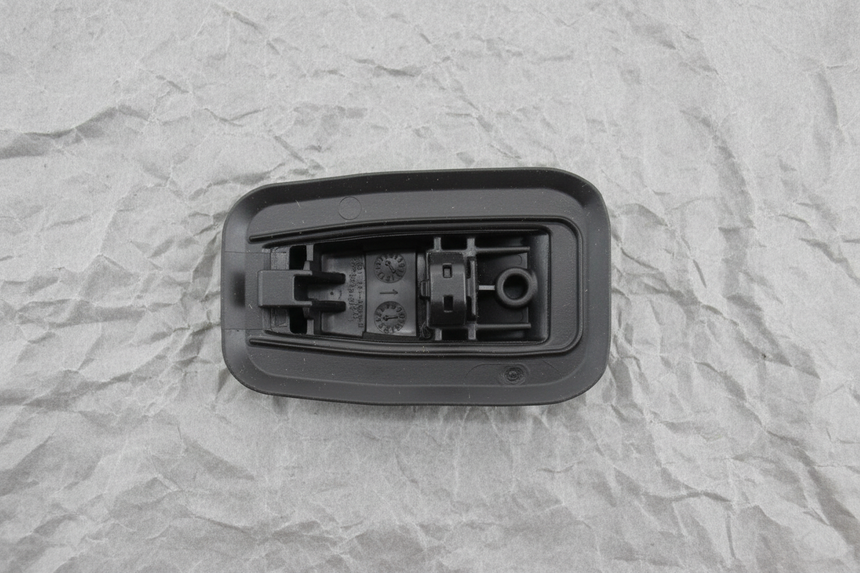 2009-2015 Honda Pilot Rear Windshield Wiper Arm Lifter Genuine OEM