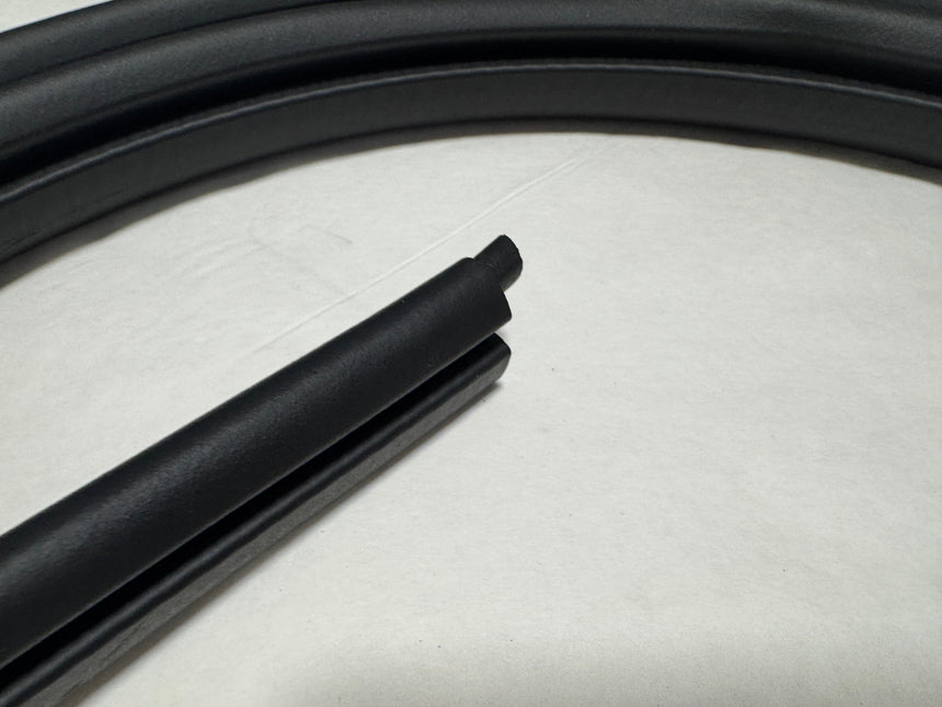 2011-2019 Ford Explorer Rear Door On Body WeatherStrip Seal Fits Either Back Door OEM