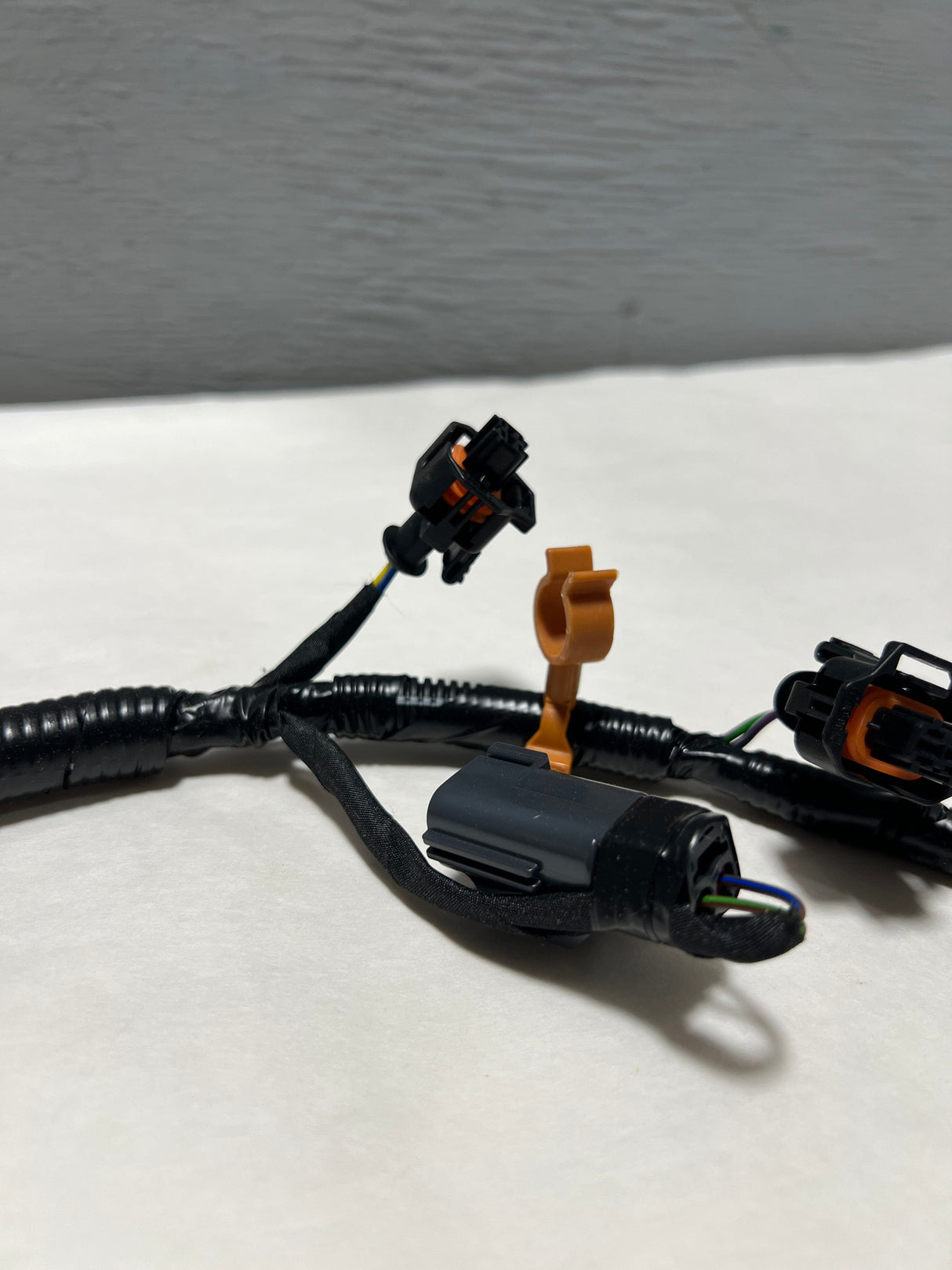 CL-1023-AG9Z-9D930-B-J6 2013-2019 Ford Fusion 2.0 Wire Harness, Fuel Injector Connector Genuine OEM New