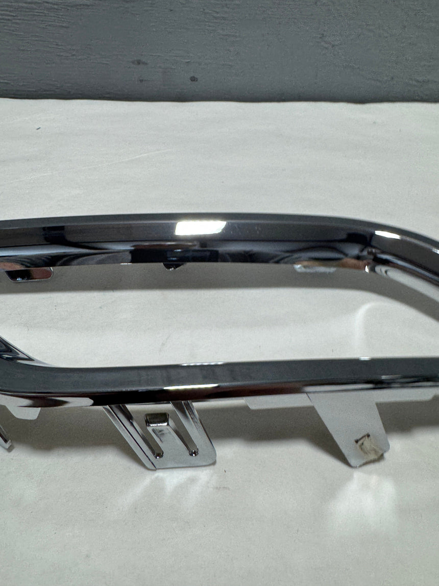2014-2016 Acura MDX Passenger Side Rear Bumper Lamp Frame Chrome Trim Ring OEM