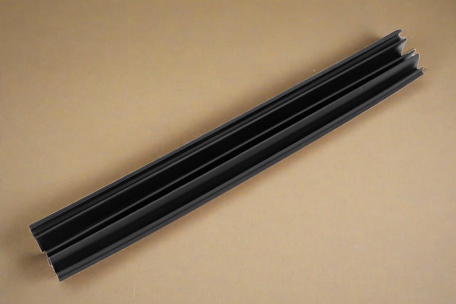2014-2018 Silverado Sierra 1500 Crew Cab Sunroof Panel Side Closeout Cover OEM