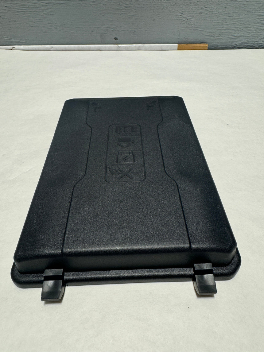 2014-2019 Silverado Sierra 1500 Under Hood Fuse Box Cover OEM