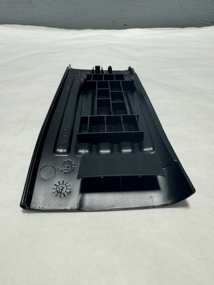 2014-2019 Silverado Sierra Double Cab Black Rear Passenger Door Sill Garnish Molding OEM