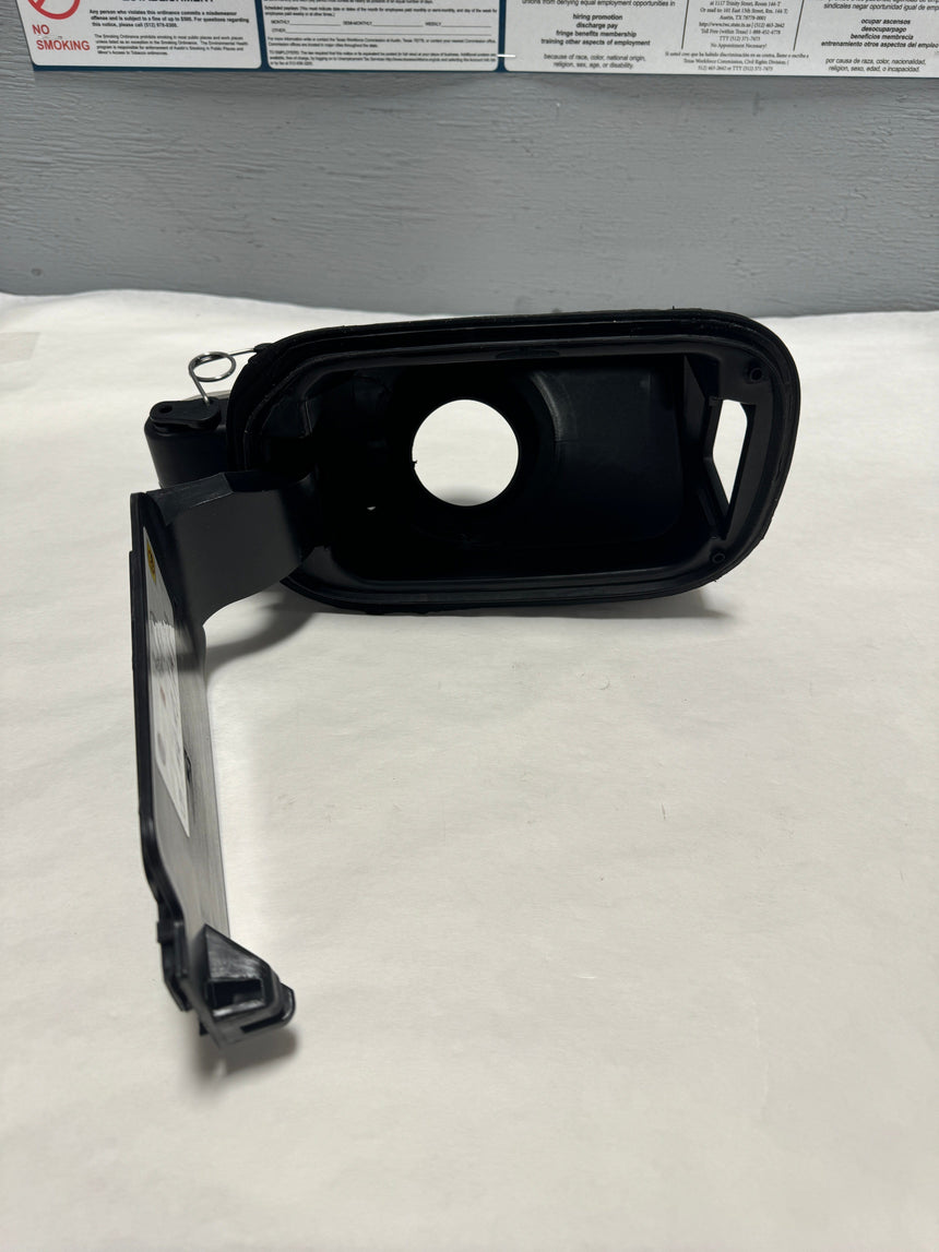 2014-2020 Dodge Durango Fuel Filler Housing With Hinge - No Door