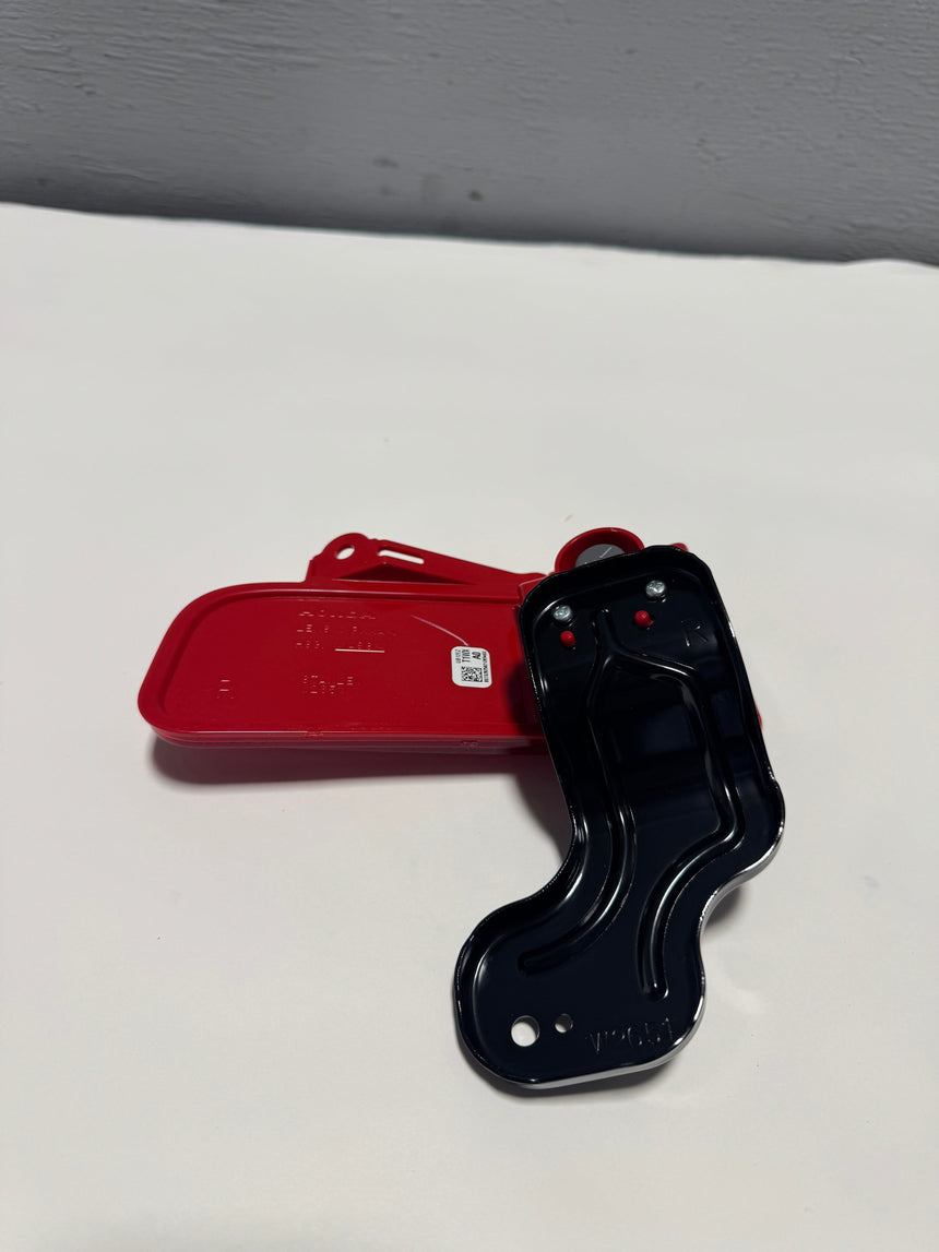 2015-2016 Honda CR-V Rear Passenger Side Bumper Reflector With Bracket OEM