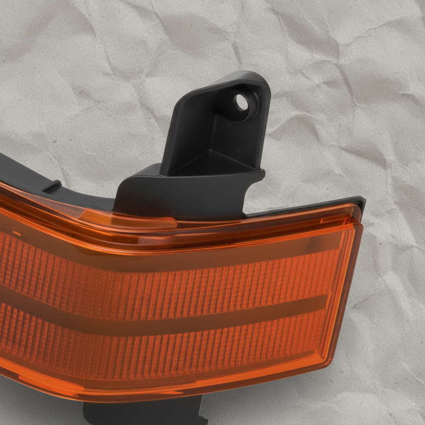 2015-2019 Silverado Sierra Drivers Side Towing Mirror Amber Lamp OEM