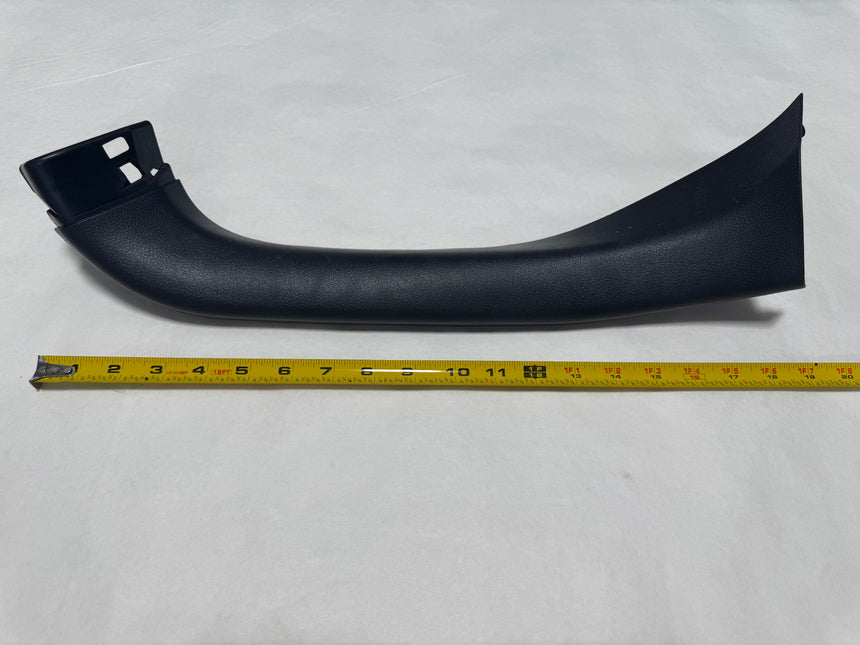 2015-2019 Subaru Outback Side Gate Trim Right Passenger Side For NON Pwr Liftgate OEM