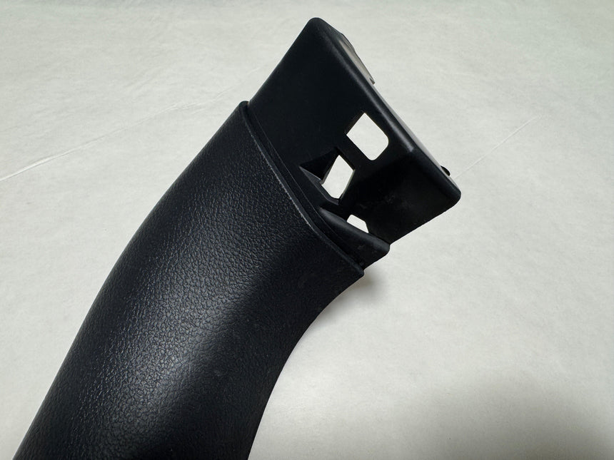 2015-2019 Subaru Outback Side Gate Trim Right Passenger Side For NON Pwr Liftgate OEM