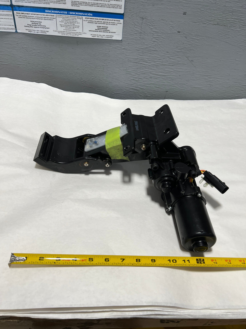 2015-2020 Ford F-150 Crew Cab Pass Side Power Running Board Motor & Bracket