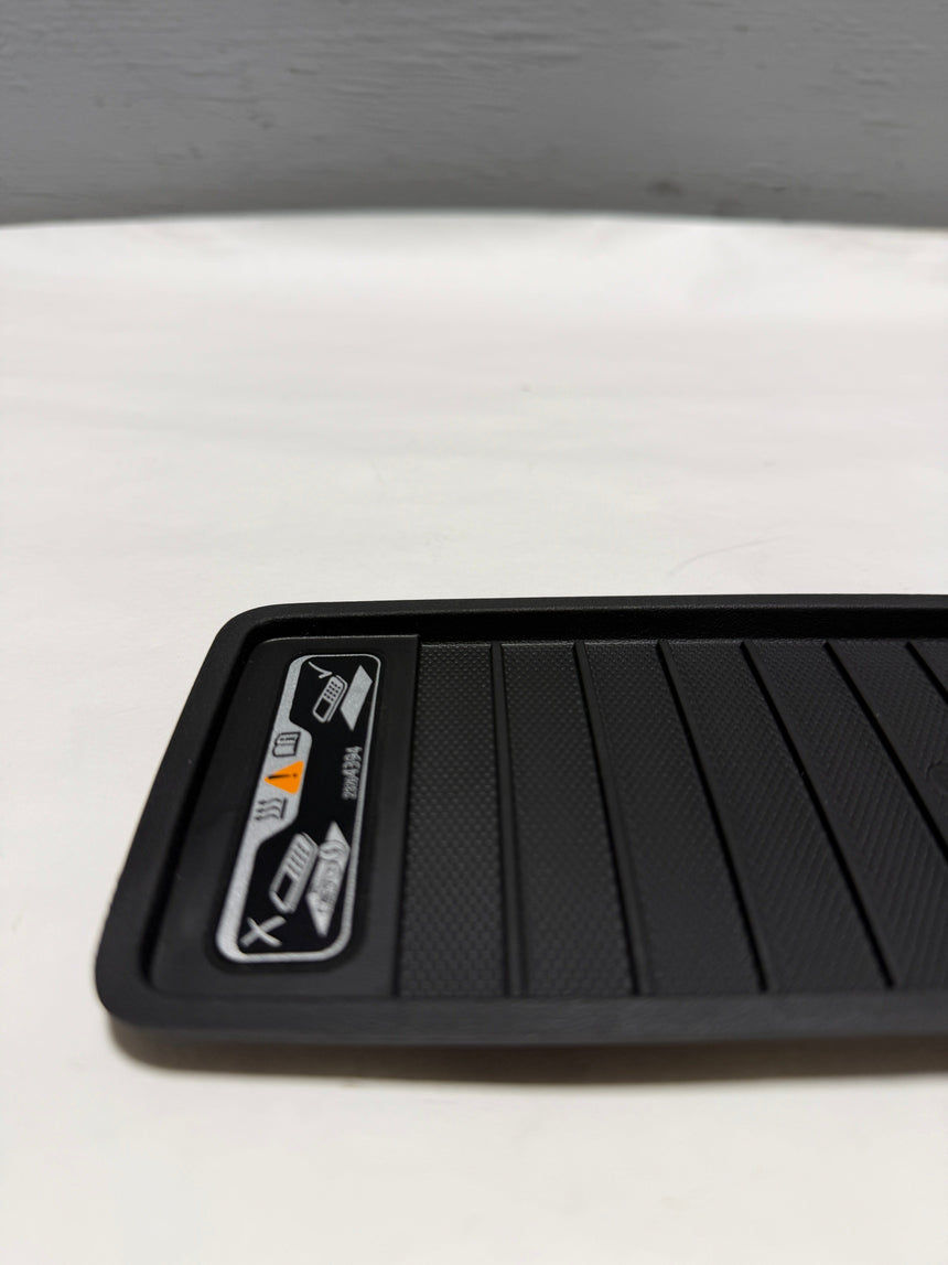 2015-2020 Tahoe Yukon Suburban Front Floor Console Liner Tray OEM