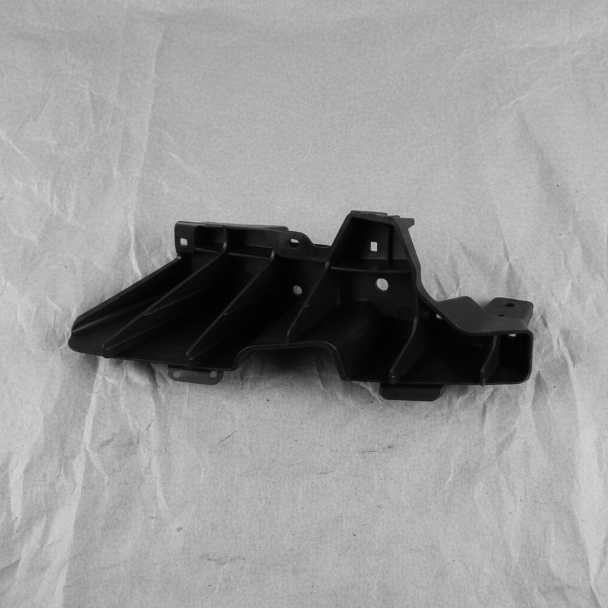 2015-2021 Kia Sedona Passenger Side Front Bumper Grill Bracket OEM Non LED