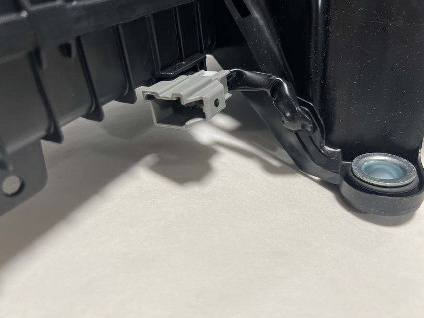 2016-2018 Ford Fusion Hybrid Drive Motor Battery Air Conditioning Blower Motor
