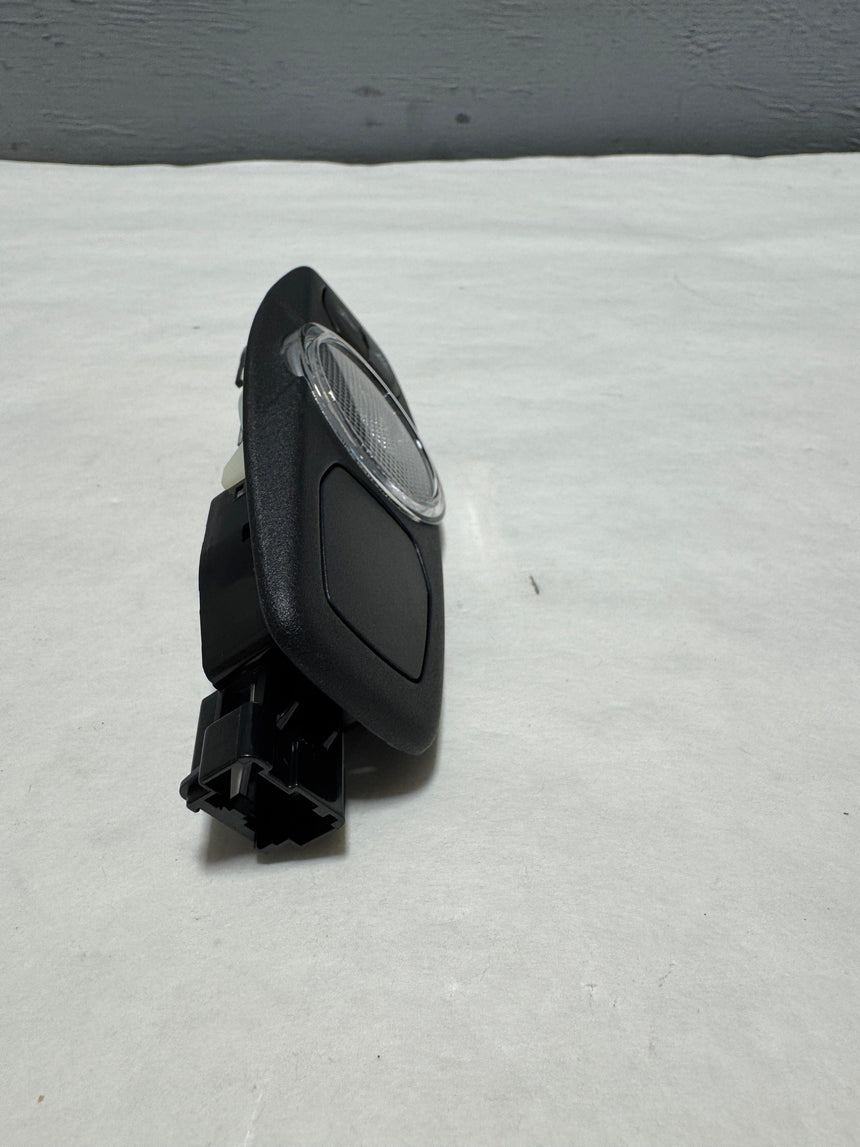 2016-2019 Ford Explorer W/O Sunroof 2nd Row Dome Reading Light OEM