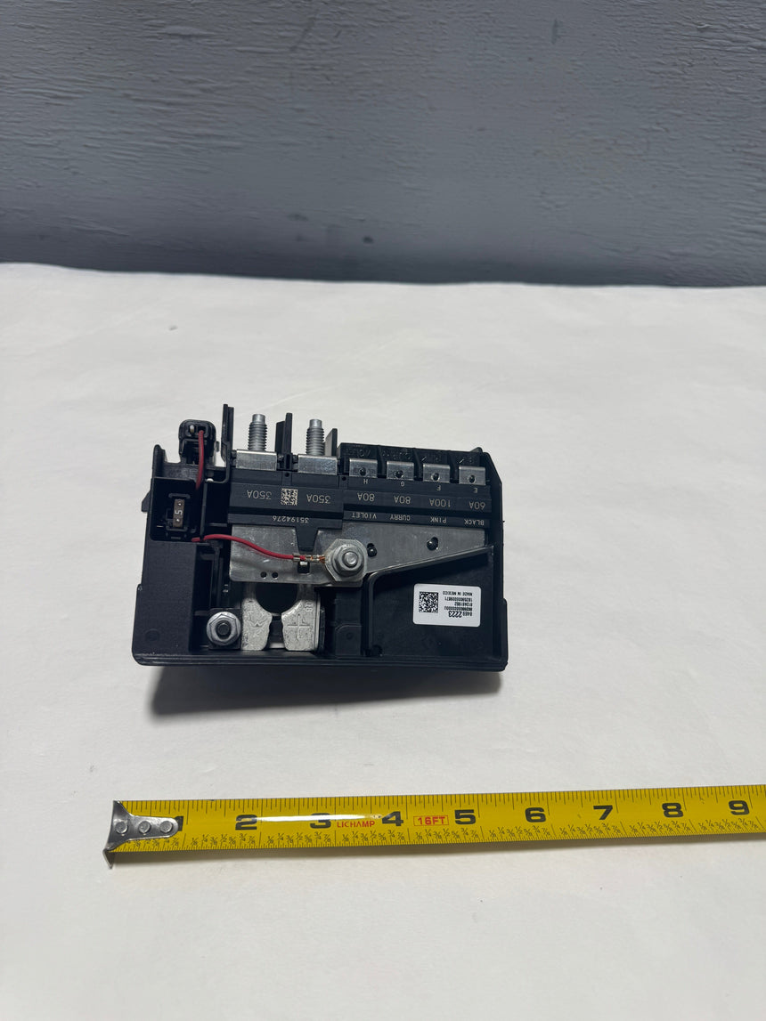 2016-2024 Chevrolet Malibu Battery Distribution Engine Fuse Breaker Block OEM New