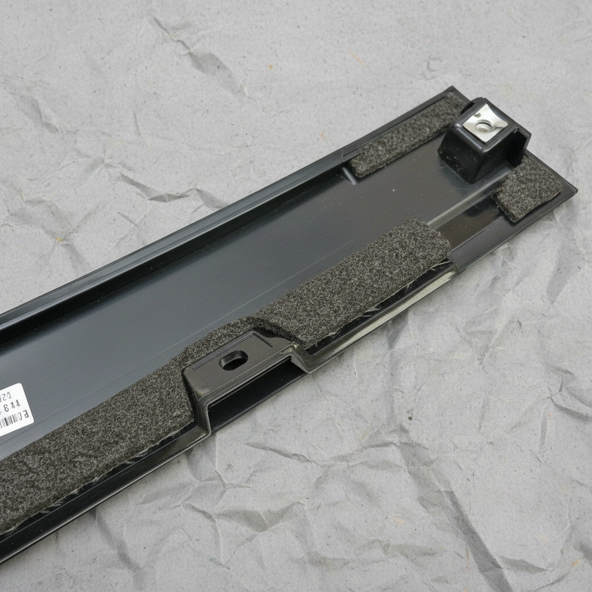 2016-2024 Chevrolet Malibu Passenger Fron Door Window Trim Pillar Applique OEM