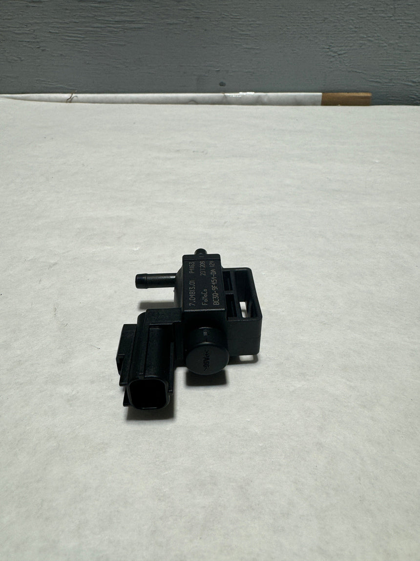 2017-2019 Ford F-250 F-350 6.7 Diesel EGR Cooler Control Valve OEM