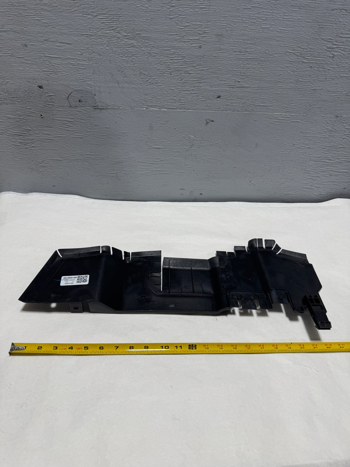 68244561AB 2017-2021 Jeep Compass 2.4 Driver Side Radiator Side Shield OEM