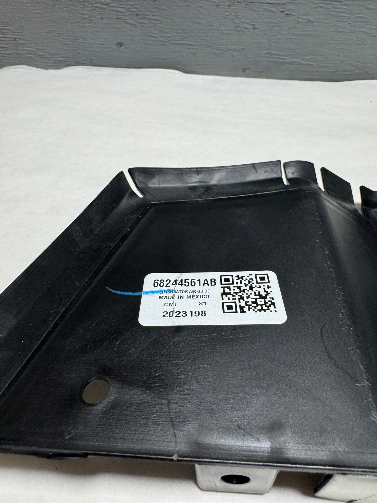 68244561AB 2017-2021 Jeep Compass 2.4 Driver Side Radiator Side Shield OEM