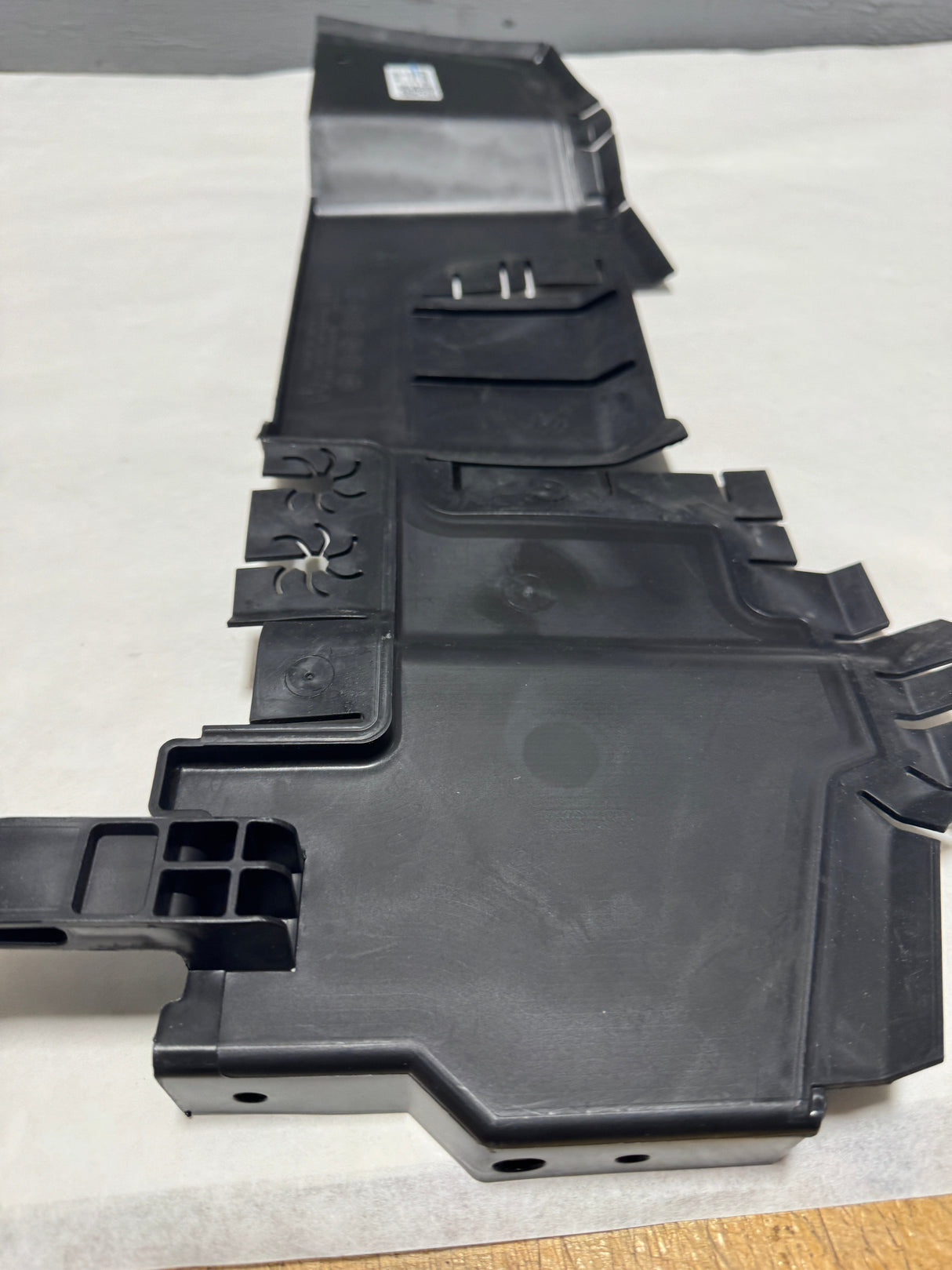 68244561AB 2017-2021 Jeep Compass 2.4 Driver Side Radiator Side Shield OEM