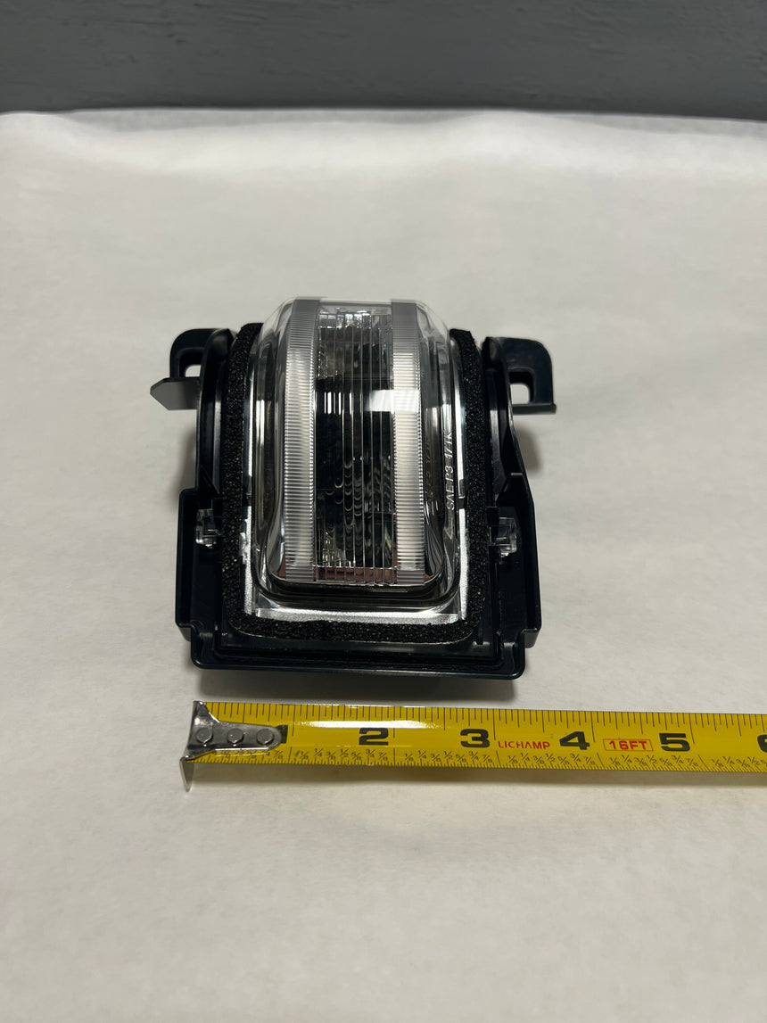 2017-2022 Ford F-250 F-350 Driver Side Mirror Turn Signal W/O Spotlight