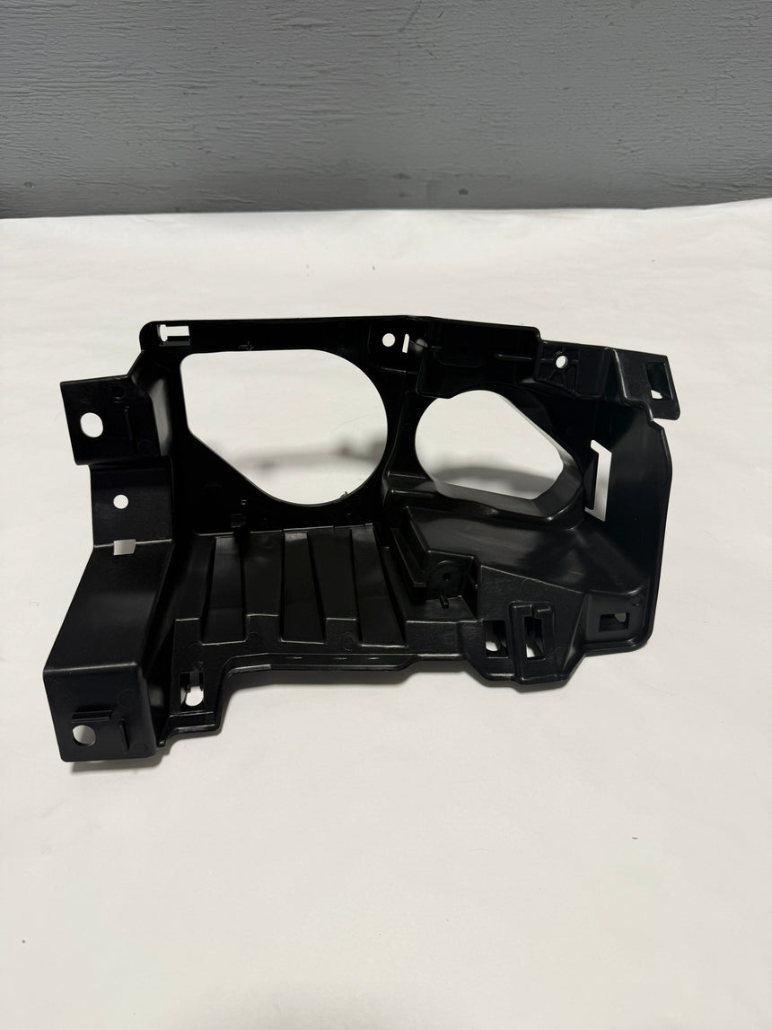 2018-2020 Honda Odyssey Passenger Side Fog Light Housing Bracket OEM