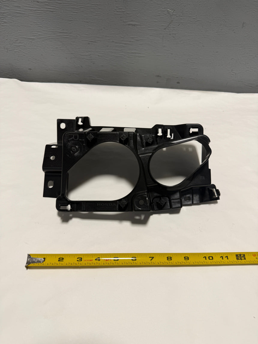 2018-2020 Honda Odyssey Passenger Side Fog Light Housing Bracket OEM