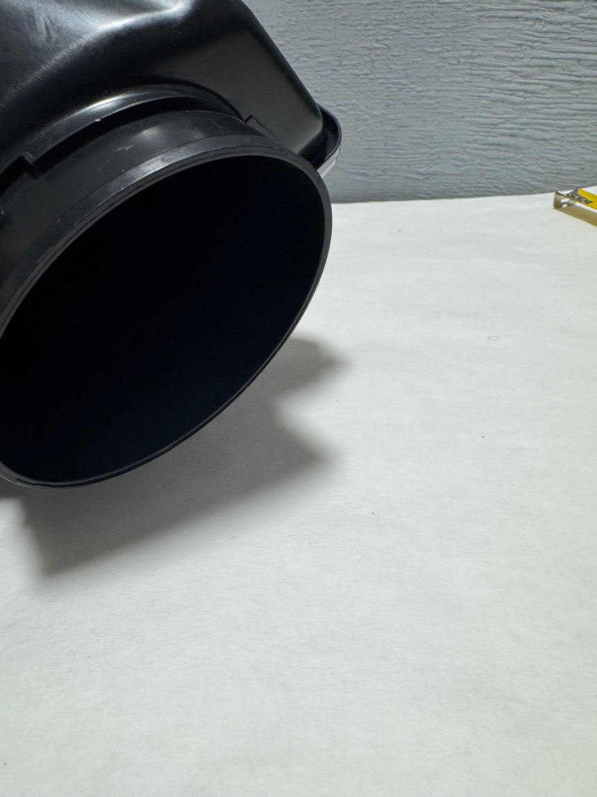 2018-2023 GMC Terrain Air Cleaner Intake Baffle OEM