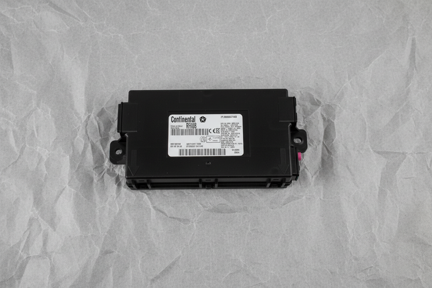 2018 Chrysler 300 Dodge Challenger Charger Keyless Control Module OEM