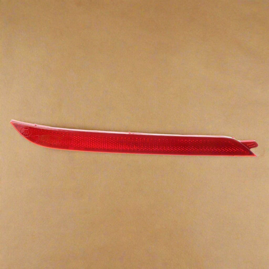 2019-2021 Kia Sedona Rear Passenger SIde Bumper Reflector Not For Premium Package