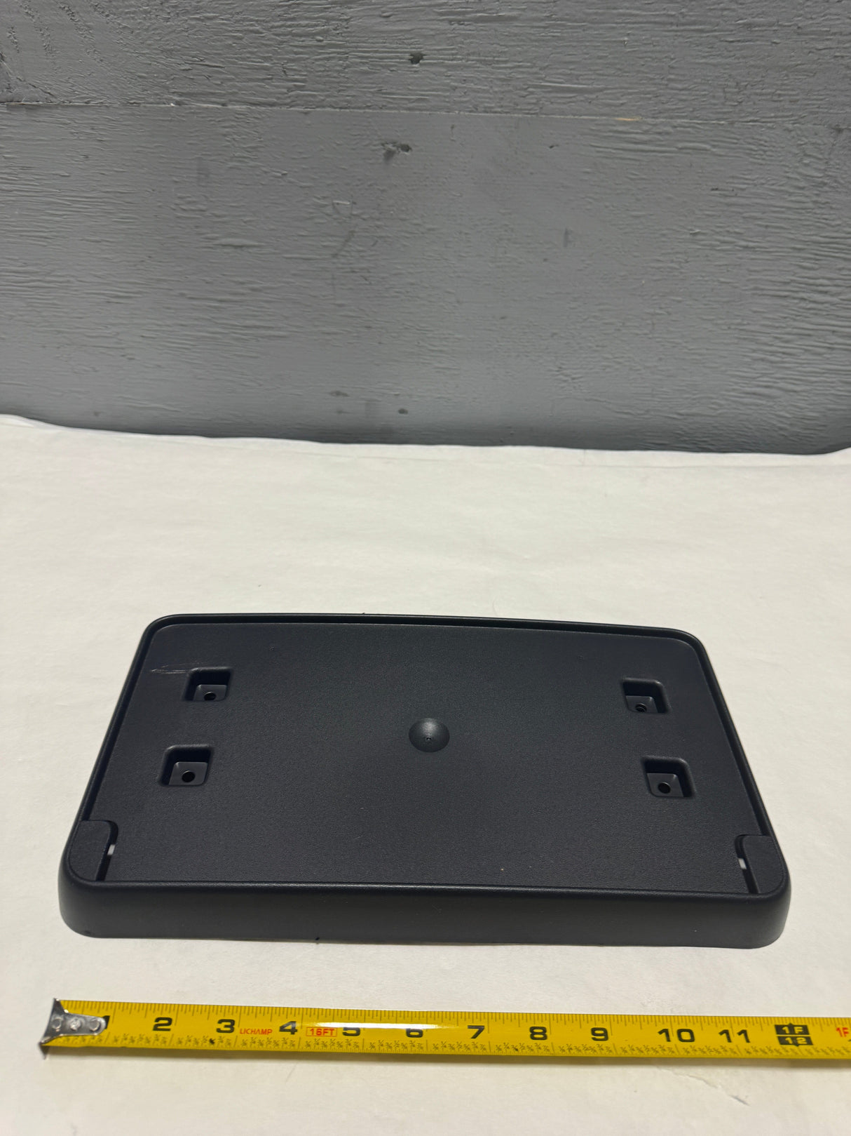 68288477AA 2019-2022 Jeep Cherokee Trailhawk Front License Plate Bracket OEM