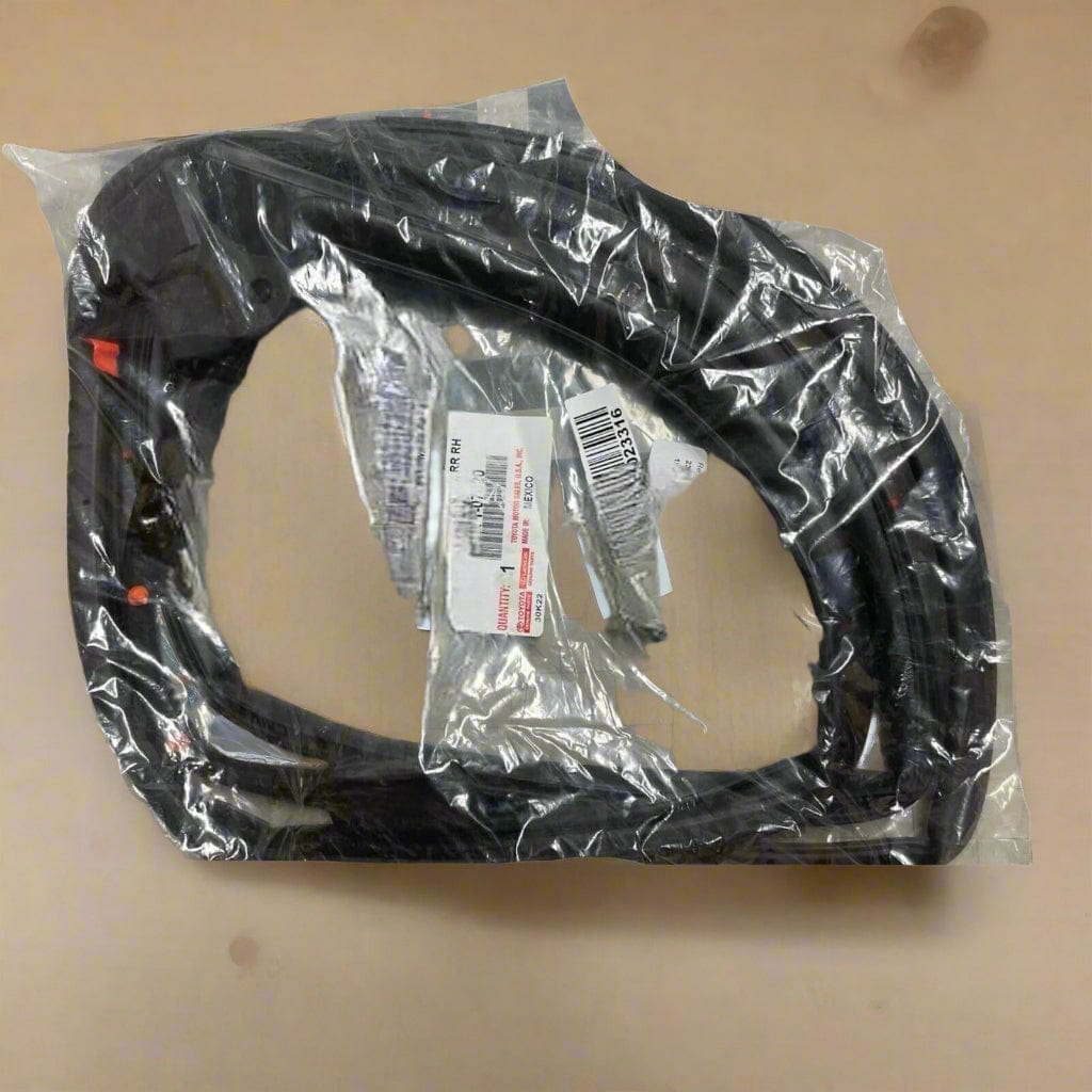 67871-07020 2019-2022 Toyota Avalon Rear Door Surround Weatherstrip Fits Either Side OEM