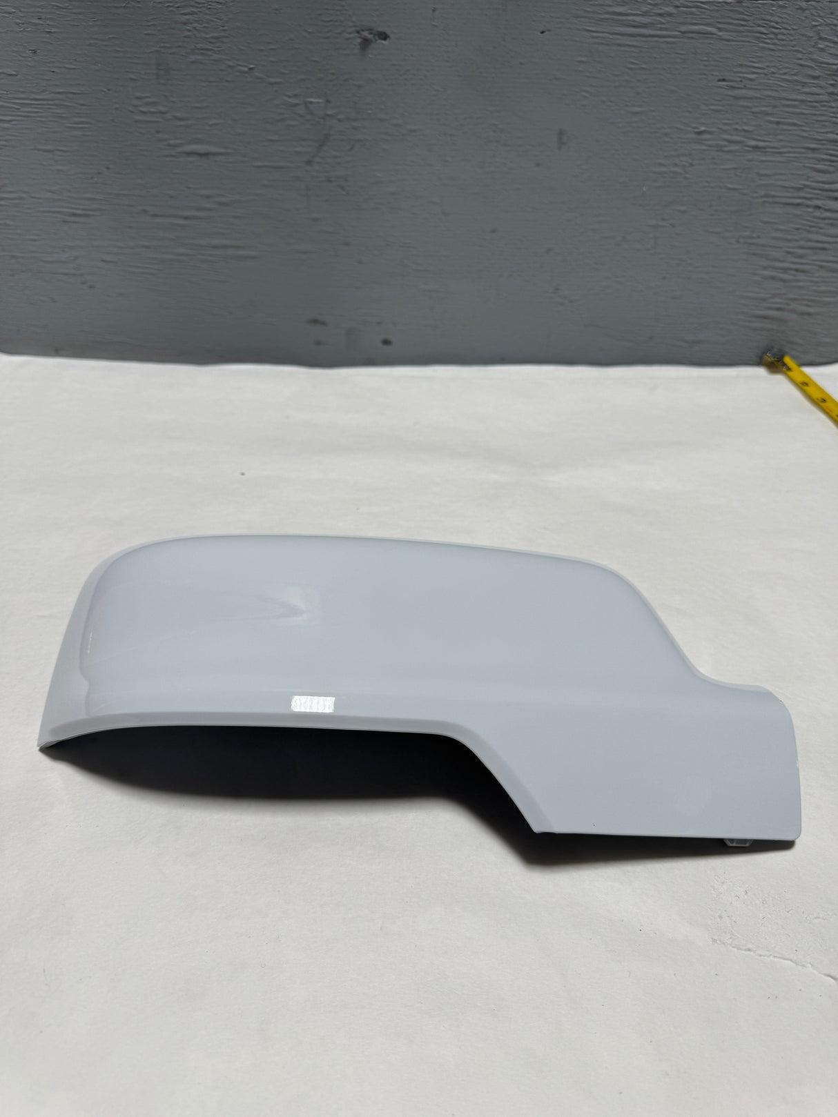 6RP44GW7AA 2019-2024 Ram 1500 DT Code PW7 Bright White Passenger Side Mirror Cover OEM
