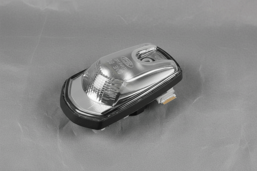 2020-2022 Ford F-250 F-350 (1) Clear Roof Marker Clearance Lamp OEM