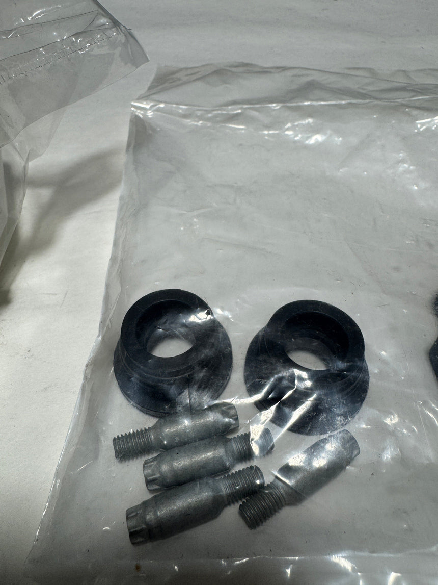 2020-2022 Silverado Sierra 2500 3500 6.6 Diesel Brake Master Cylinder Reservoir OEM