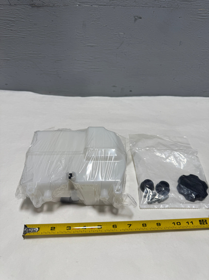 2020-2022 Silverado Sierra 2500 3500 6.6 Diesel Brake Master Cylinder Reservoir OEM