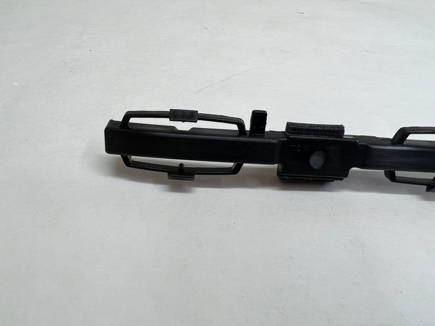 2020-2023 Ford Explorer Passenger Side Roof Molding Retainer Clip No Sunroof Or Rack