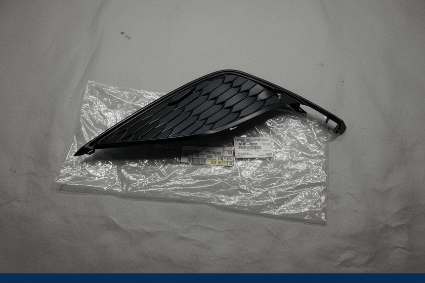 2021-2024 Toyota Camry Passenger Side Outer Fog Lamp Cover Genuine OEM