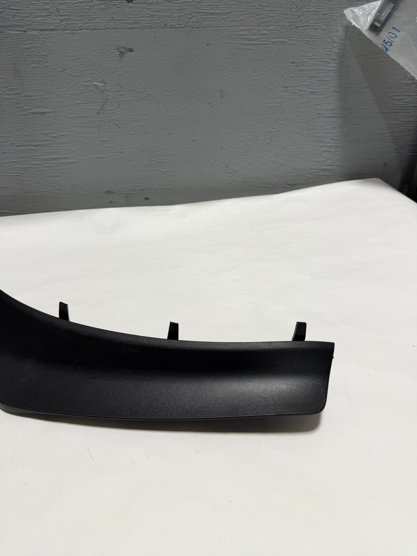 2021-2025 Jeep Grand Cherokee Passenger Side Front Bumper Spat OEM