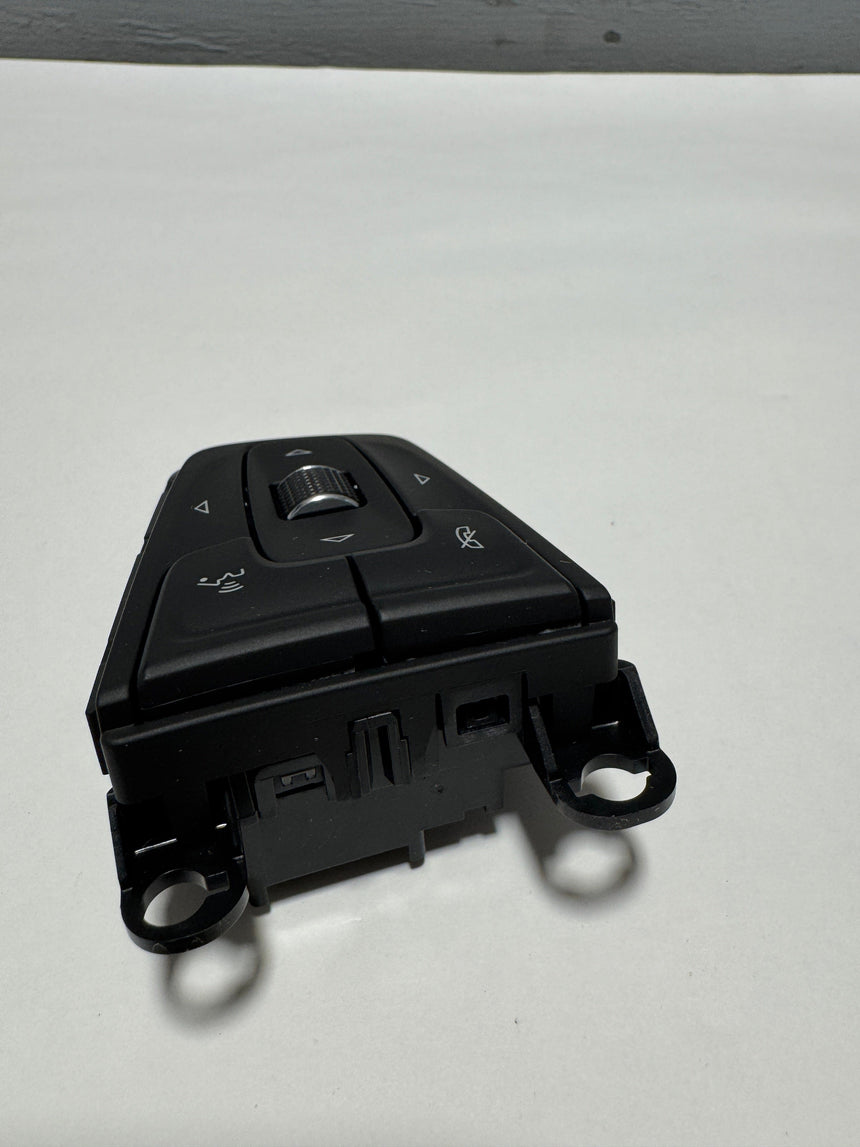 2021-2025 Silverado Sierra Tahoe Yukon Phone Steering Wheel Switch Genuine OEM