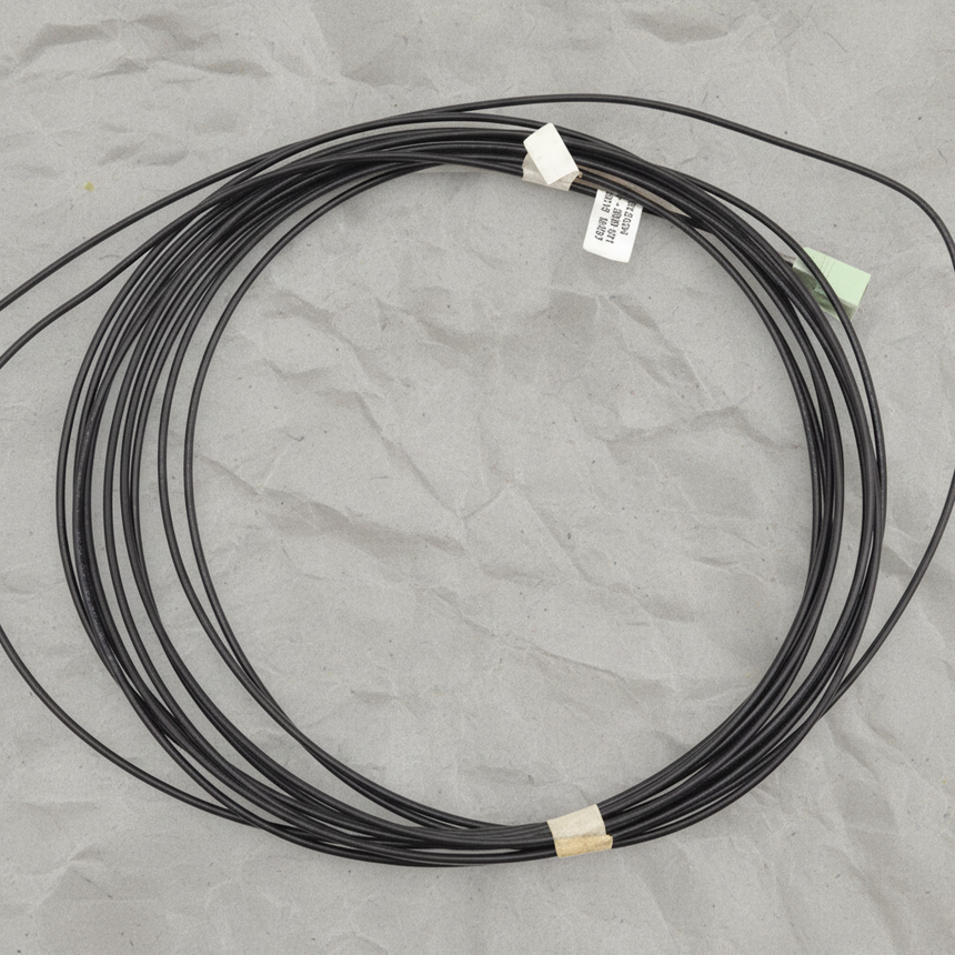 2020-2023 Cadillac XT6 Genuine OEM Digital Radio Navigation Antenna Cable - Top Detail