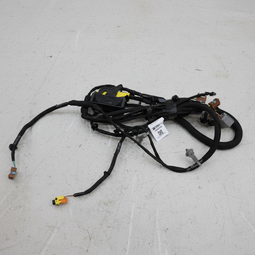 2016-2024 Chevrolet Camaro Convertible Driver Front Seat Wiring Harness OEM - Middle Detail