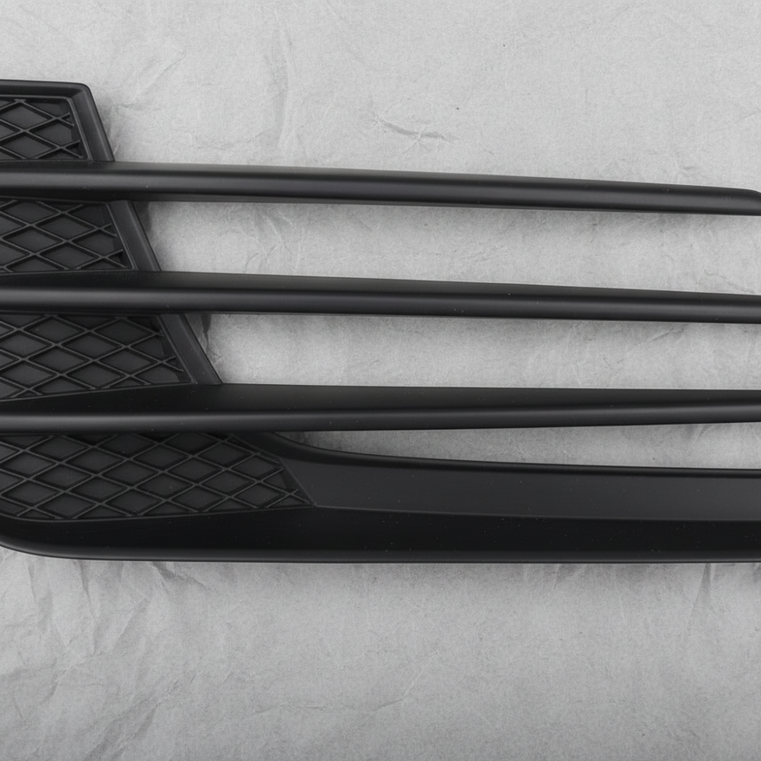 2015-2017 Volkswagen GTI Passenger Side Front Bumper Outer Grille OEM - Macro Detail