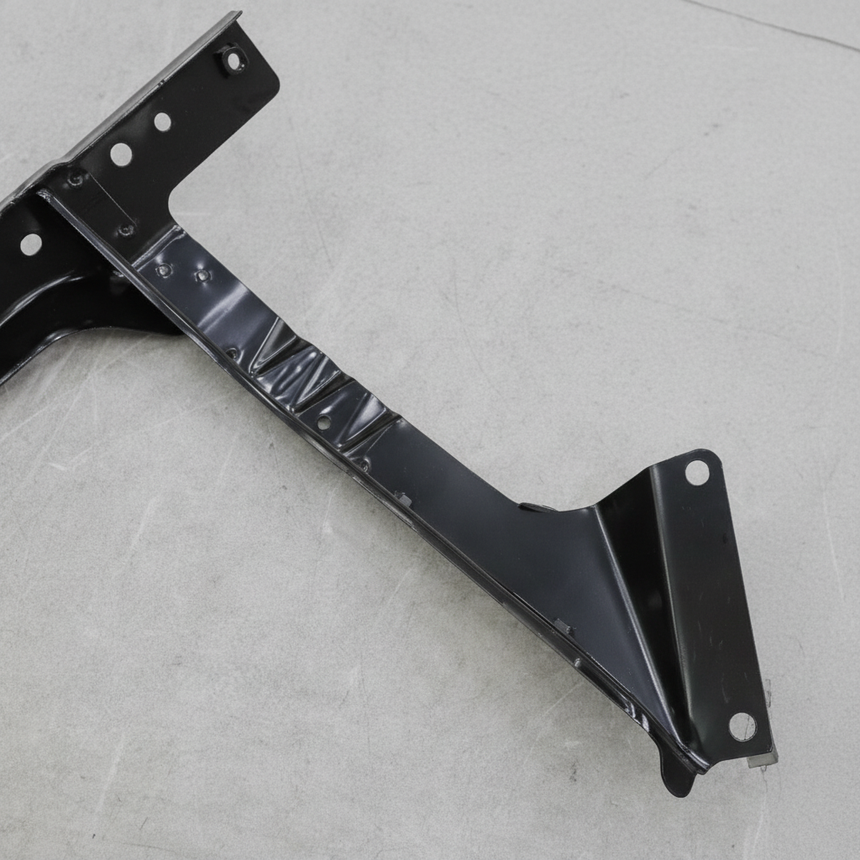 Nissan Murano Radiator Support Bracket Bottom Detail