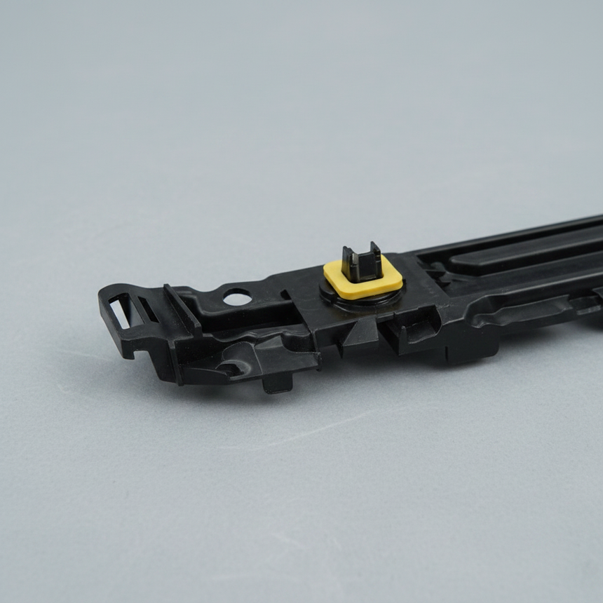 2019-2025 Honda Passport Passenger Side Rear Bumper Support Bracket OEM - Middle Macro Crop