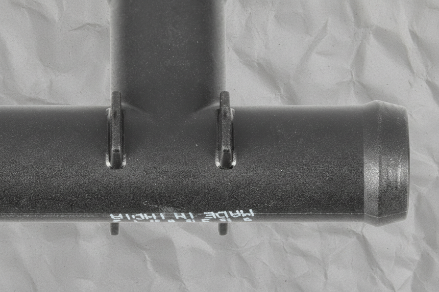 Heater Outlet Hose Connector - Bottom Section Detail