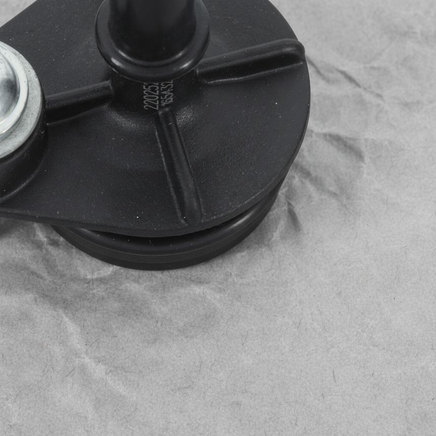 2016-2025 GM PCV Valve OEM - Middle Detail