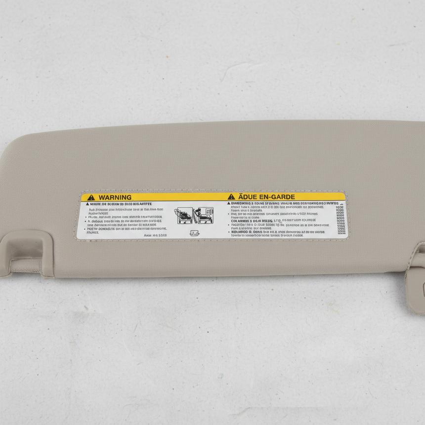 2017-2025 Chrysler Pacifica Voyager Illuminated Passenger Sun Visor OEM - Middle Detail