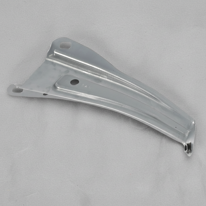 2015-24 Nissan Murano Driver Side OEM Front Fender Support Bracket - Middle Detail