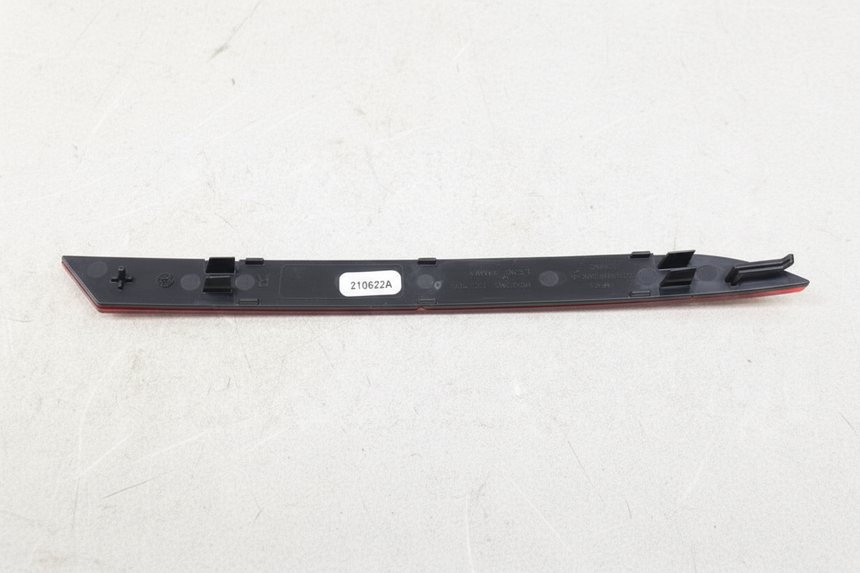 2017-2020 Lincoln Continental OEM Passenger Rear Bumper Reflector